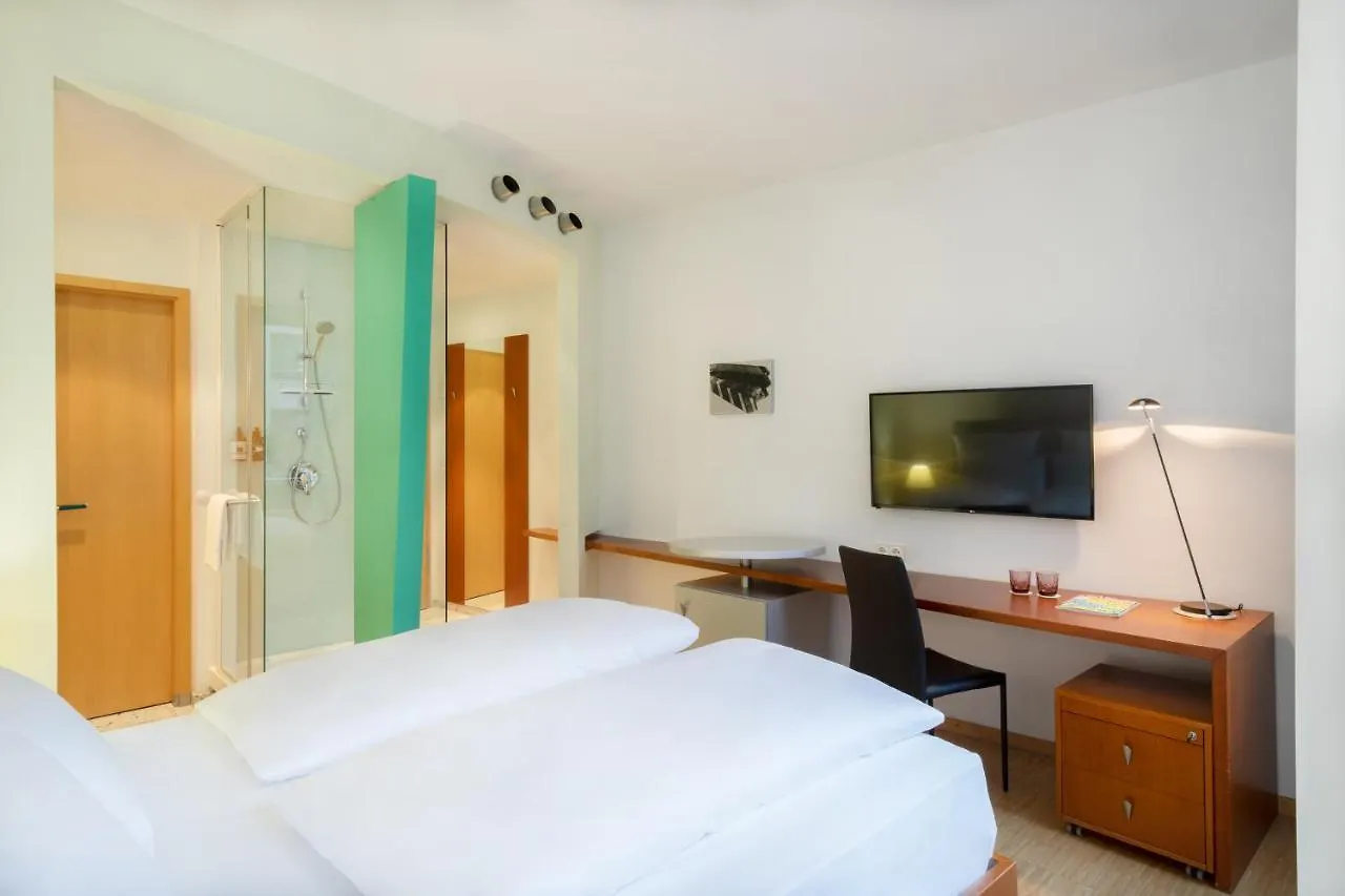 ****  Four Munich Neue Messe Hotel Aschheim Germany